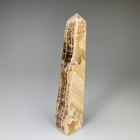 Schokoladencalcit Spitze