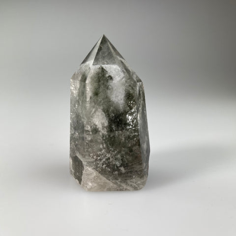 Bergkristall mit Phantomlandschaft